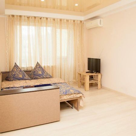 Semi-Luxury Apartment On Zaporozhskaya 9 Zaporizhia Eksteriør bilde